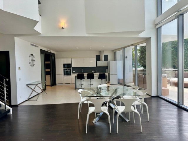 5 Bedrooms Townhouse in The Golden Mile