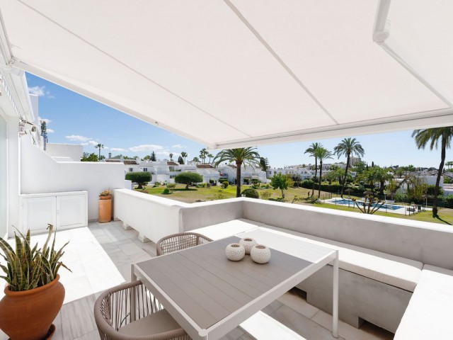 Penthouse in Nueva Andalucía