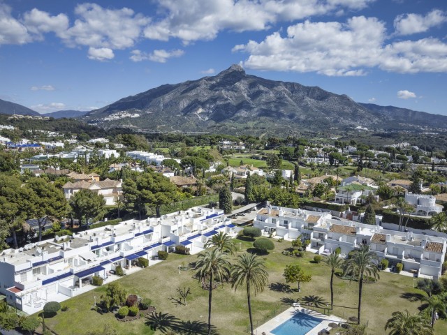 Penthouse in Nueva Andalucía