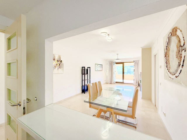 4 Schlafzimmer Apartment in Casares Playa