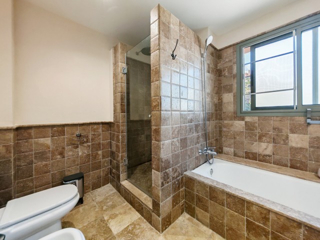 2 Bedrooms Apartment in Estepona