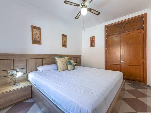Villa avec 4 Chambres  à San Pedro de Alcántara