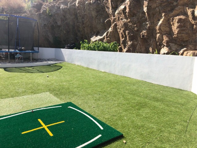 Villa con 4 Dormitorios  en La Cala Golf