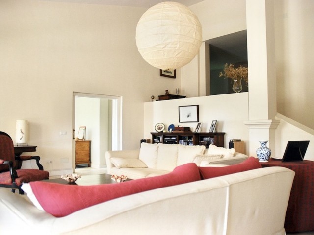6 Soveroms Villa i Estepona