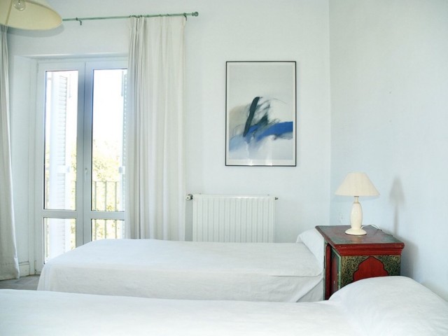 6 Soveroms Villa i Estepona