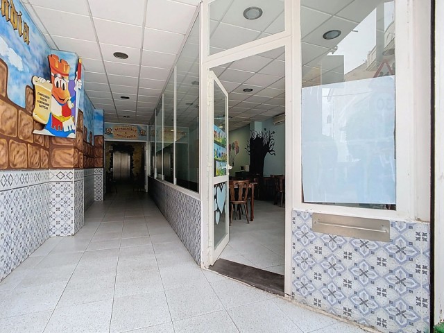 Liikekiinteistö Torremolinos