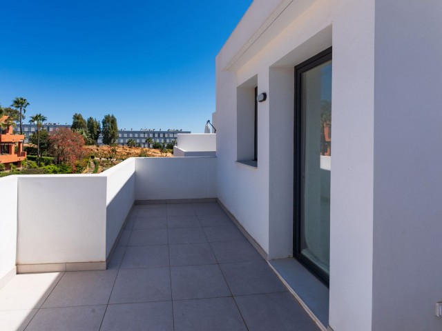 4 Slaapkamer Rijtjeshuis in Manilva
