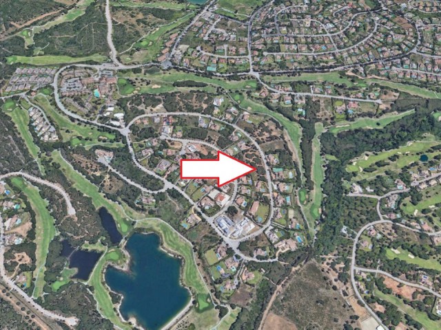 5 Soveroms Villa i Sotogrande