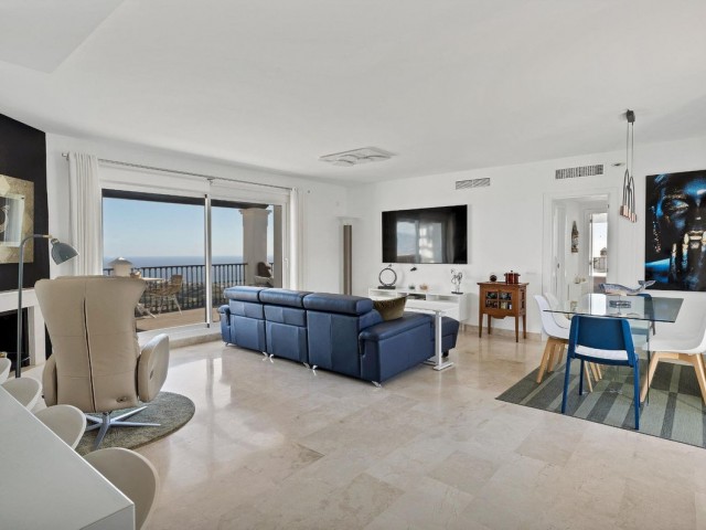 Kattohuoneisto Calahonda