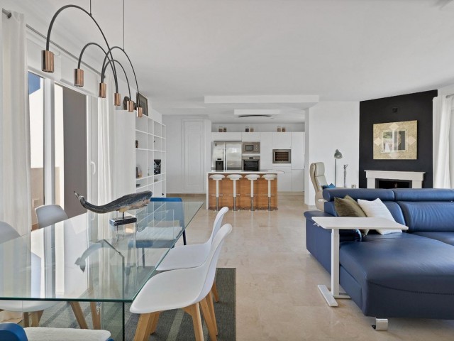 Kattohuoneisto Calahonda