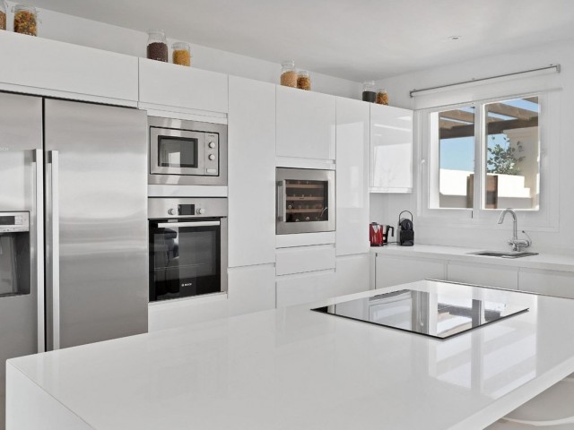 Kattohuoneisto Calahonda