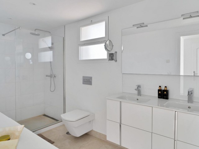 Kattohuoneisto Calahonda