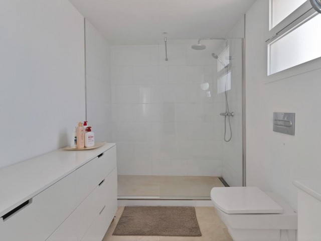 Kattohuoneisto Calahonda