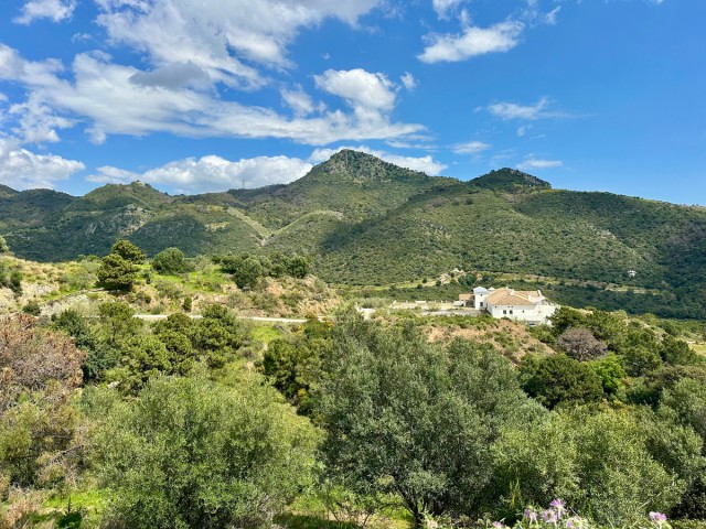  Plot in Benahavís