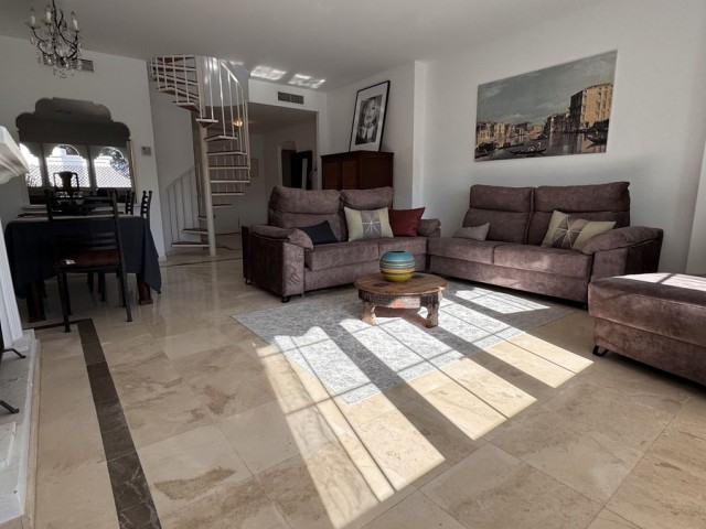 Apartment, El Presidente, R4801630