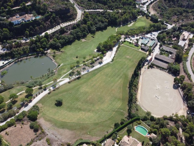  Parcelle à Benahavís