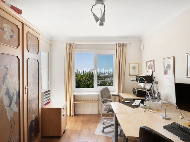 4 Slaapkamer Villa in Nueva Andalucía