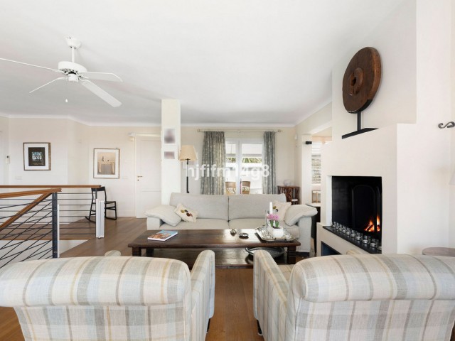 4 Slaapkamer Villa in Nueva Andalucía