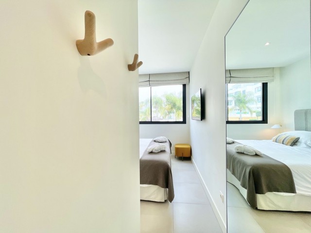 Apartamento con 2 Dormitorios  en Mijas Costa