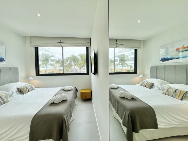 Apartamento con 2 Dormitorios  en Mijas Costa