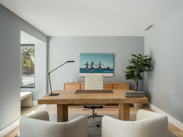 5 Bedrooms Villa in The Golden Mile