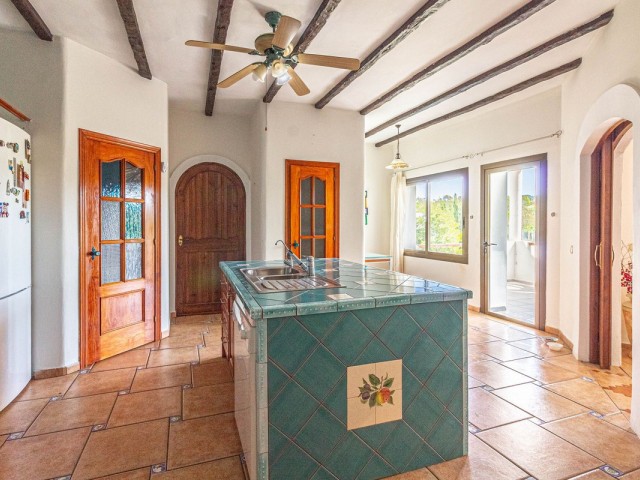 5 Soveroms Villa i Sotogrande