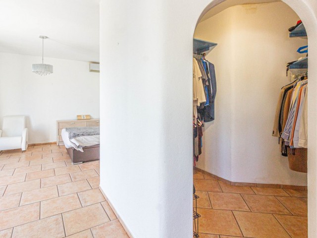 5 Soveroms Villa i Sotogrande