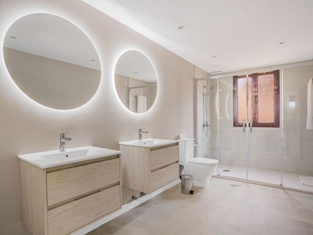 3 Soveroms Leilighet i El Paraiso