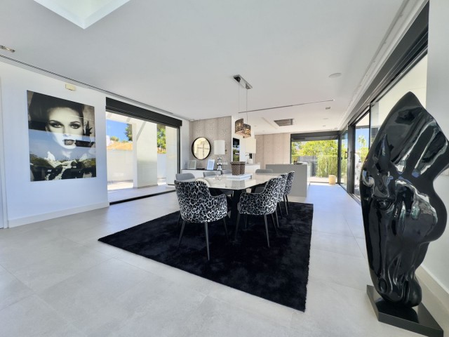 4 Soveroms Villa i Los Monteros