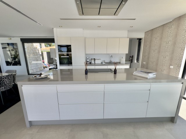 4 Soveroms Villa i Los Monteros