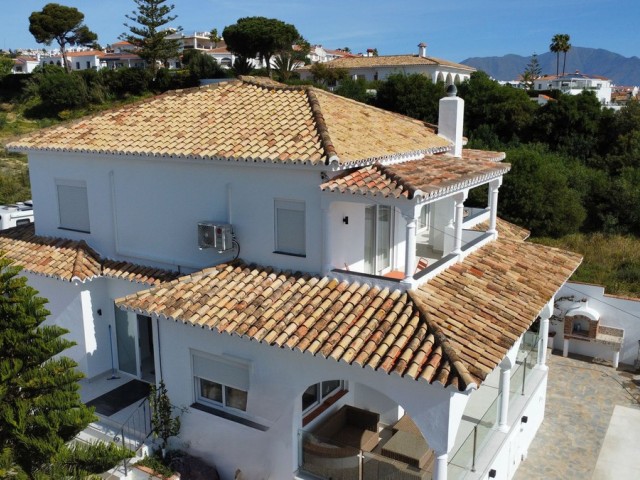 4 Sovrums Villa i La Duquesa