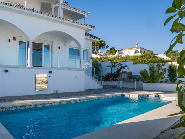 4 Slaapkamer Villa in La Duquesa