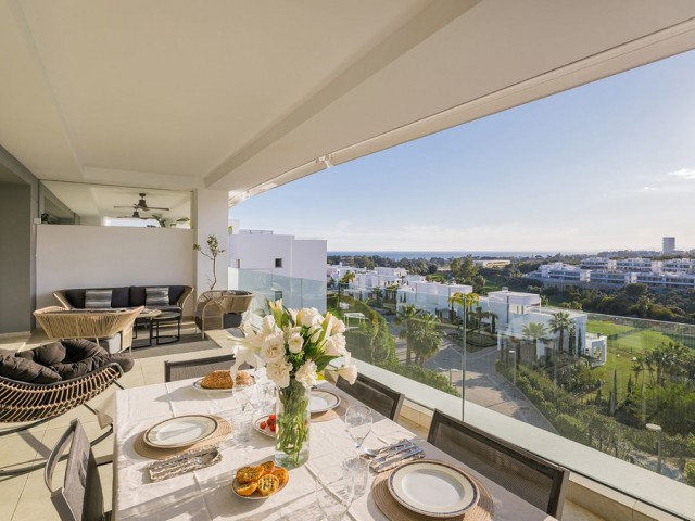 Apartamento con 4 Dormitorios  en Santa Clara
