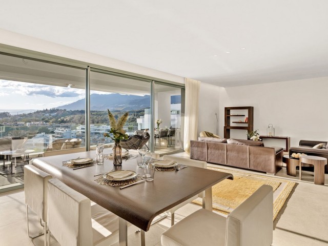 Apartamento con 4 Dormitorios  en Santa Clara