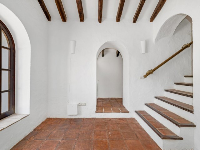 6 Soveroms Villa i Manilva