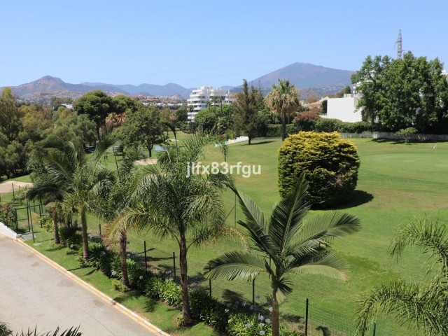 2 Slaapkamer Appartement in Guadalmina Alta