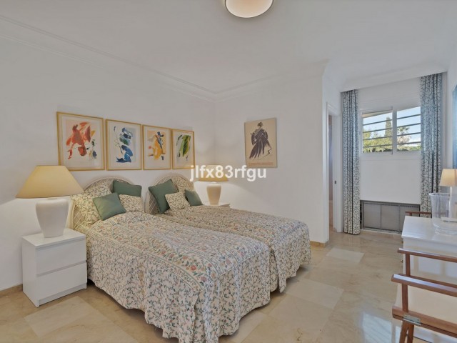 2 Slaapkamer Appartement in Guadalmina Alta