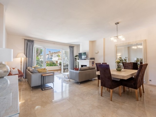 Apartment, El Presidente, R5012821
