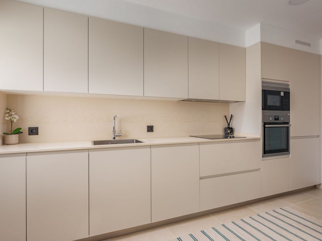 Apartamento con 2 Dormitorios  en Casares Playa