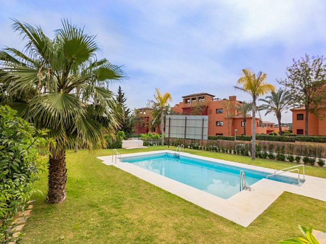 Apartamento con 2 Dormitorios  en Casares Playa