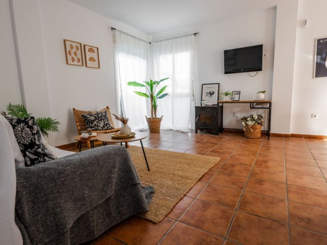 Villa avec 5 Chambres  à Torrequebrada