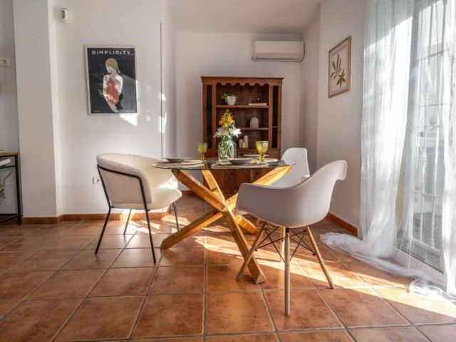 Villa avec 5 Chambres  à Torrequebrada