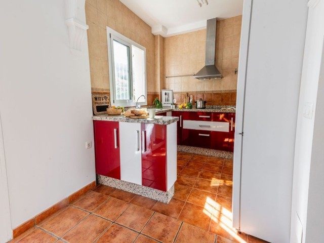Villa avec 5 Chambres  à Torrequebrada