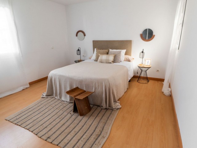 Villa avec 5 Chambres  à Torrequebrada