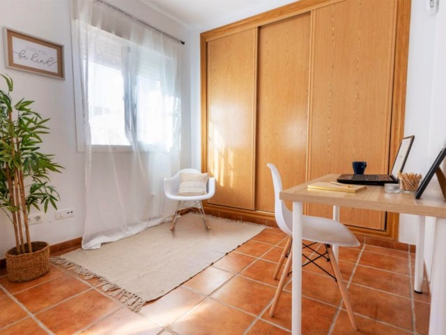 Villa avec 5 Chambres  à Torrequebrada