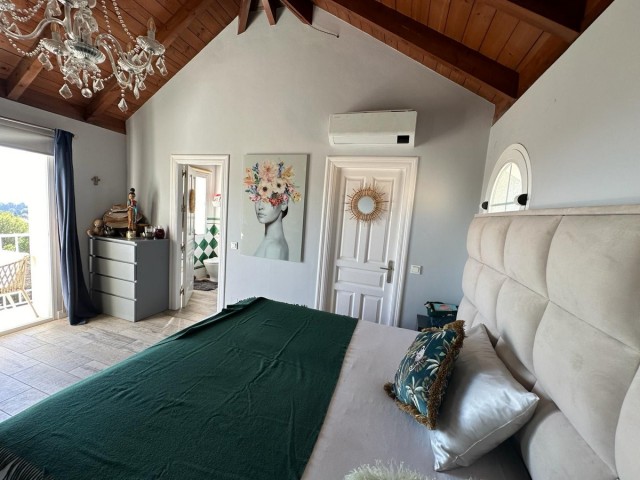 3 Bedrooms Townhouse in The Golden Mile