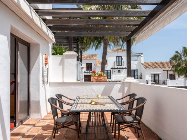2 Makuuhuoneen Huoneisto Los Monteros