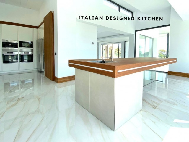 6 Slaapkamer Villa in Sotogrande Alto