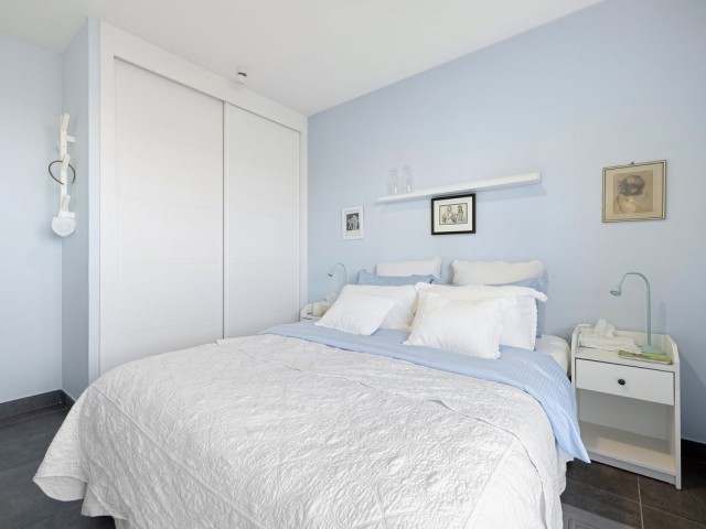 Apartamento con 3 Dormitorios  en La Cala de Mijas