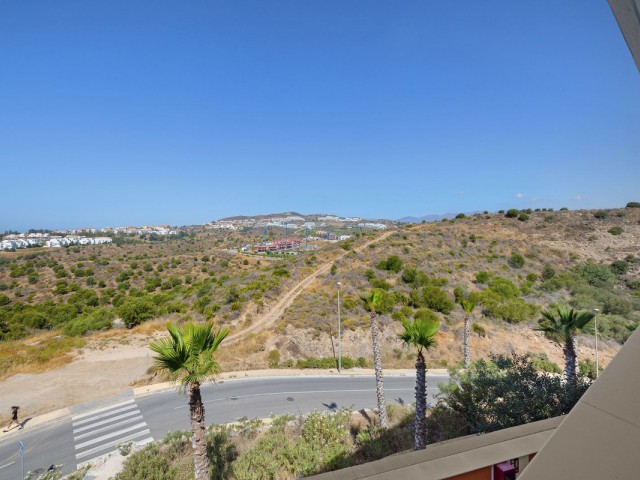 Apartamento con 3 Dormitorios  en La Cala de Mijas